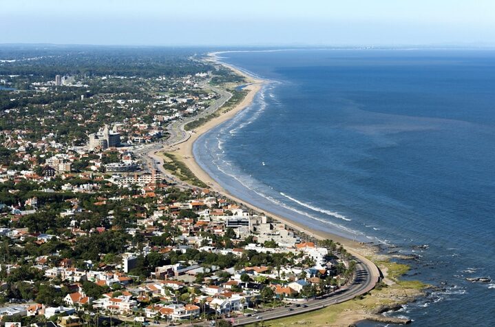 Rambla Tomás Berreta, the river Rio de la Plata, the quarters of Punta Gorda and Carrasco. Montevideo, Uruguay